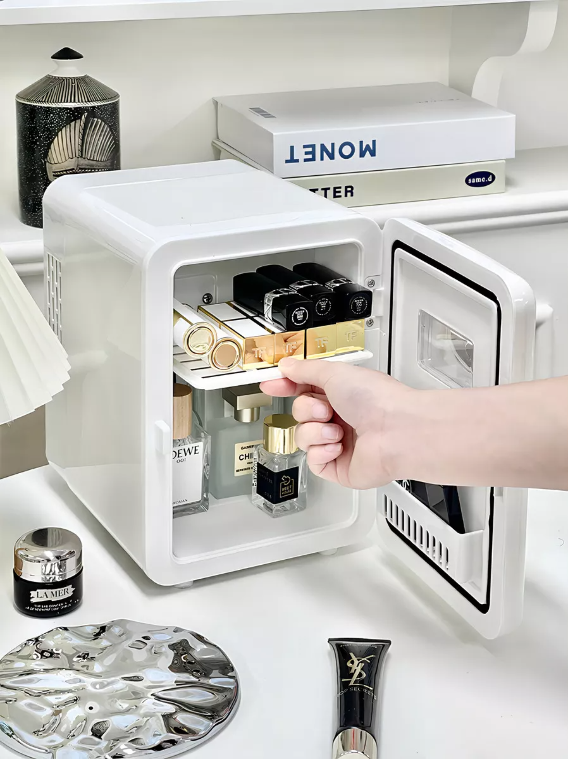  Frigobar Mini Refrigerador Blanco  4l 42w Lagom Pa5-4l Con Estante compartimento Hogar vehículo 5c Enfriamiento 60c Calentamiento Almacena Crema Serum Loción Mascarilla Leche Materna Insulina Cerveza