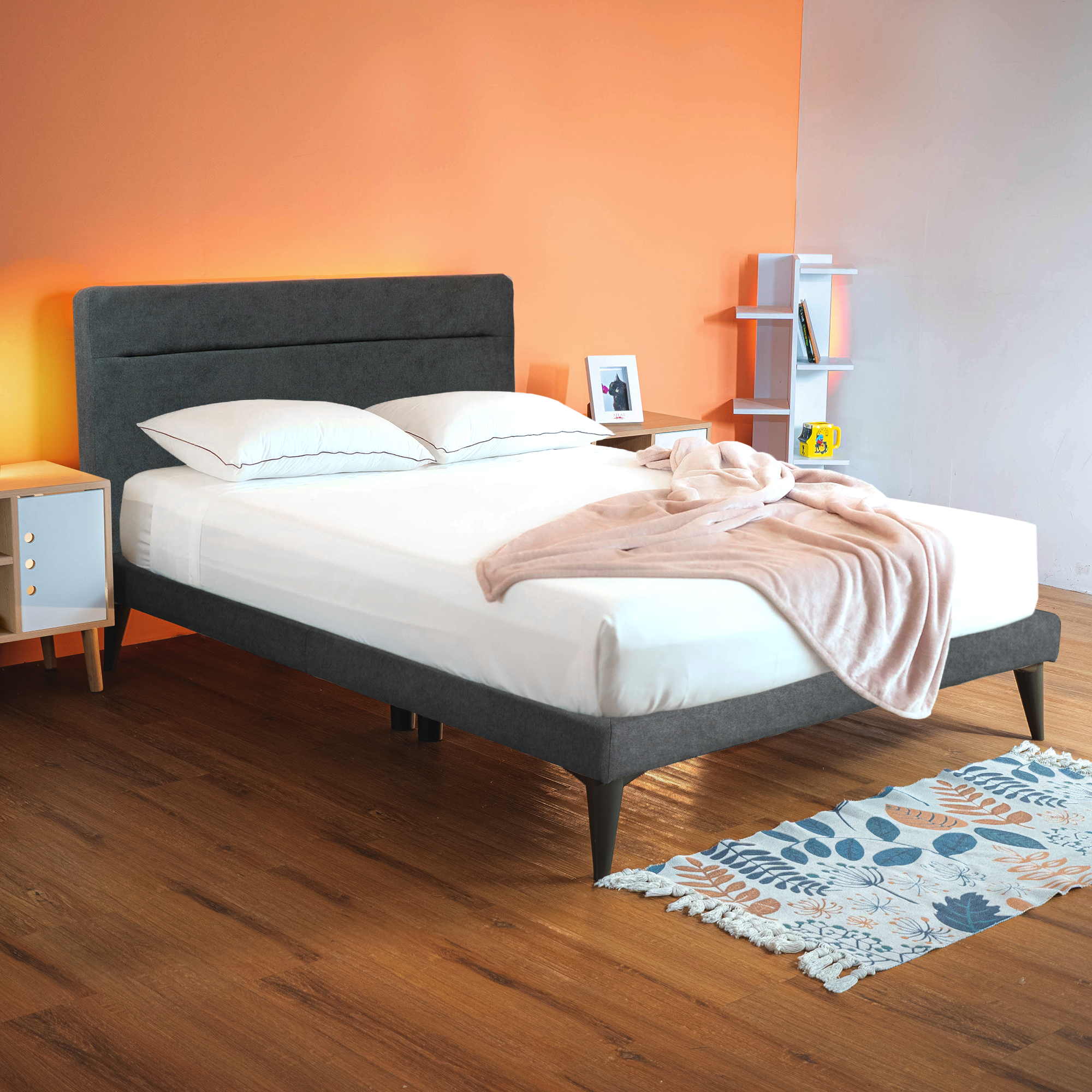 Cama Individual con Cabecera Roomi Danita Color Gris