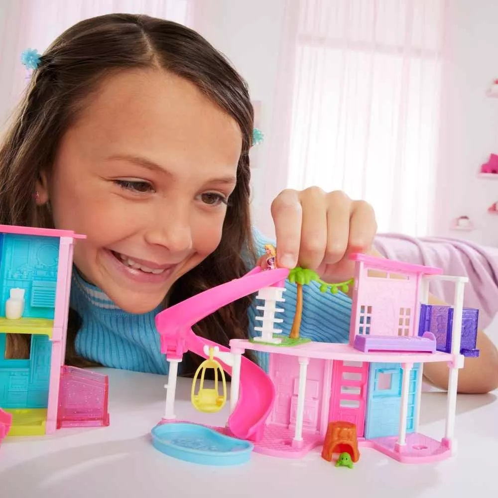 Barbie Mini Barbieland Casa De Muñecas De Los Sueños Color Rosa