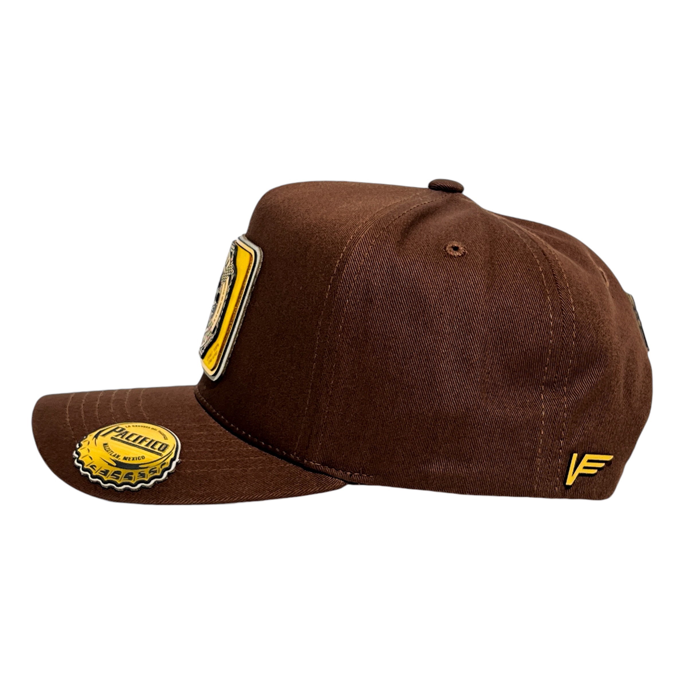 VAGO Style BALLENITA Gorra Unica Artesanal Café Ajustable con Visera Curva con Amarillo Bajo Visera