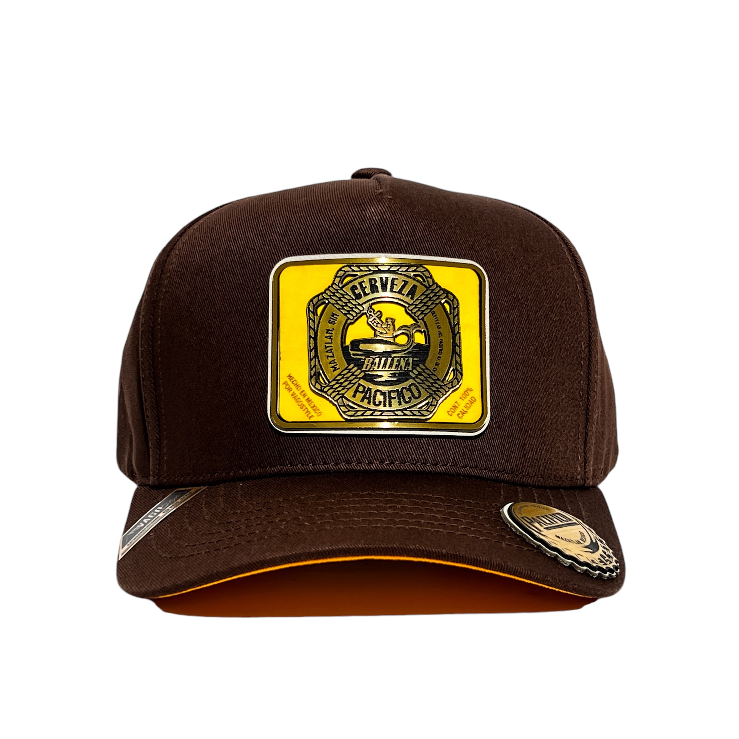 VAGO Style BALLENITA Gorra Unica Artesanal Café Ajustable con Visera Curva con Amarillo Bajo Visera