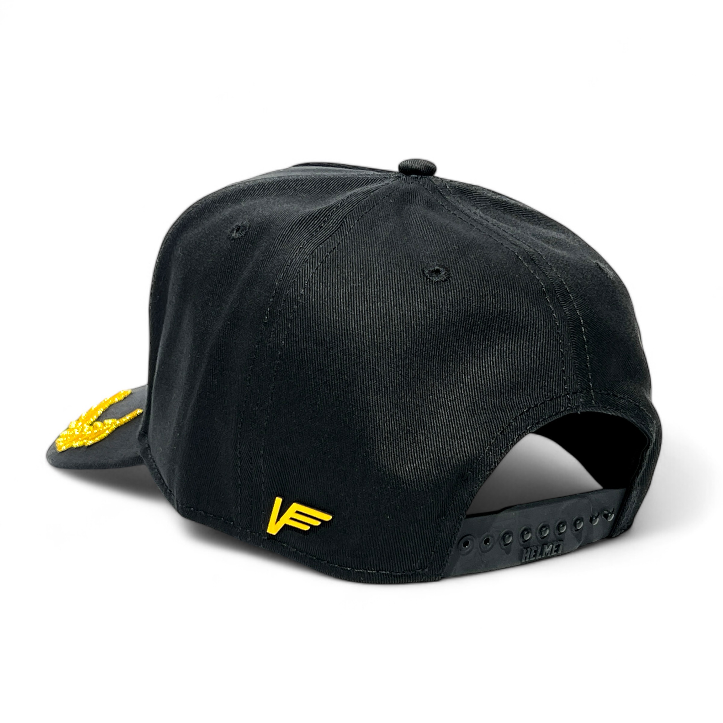 VAGO Style SAN JUDAS Gorra Unica Artesanal Negra Ajustable con Visera Curva con Laureles Dorados