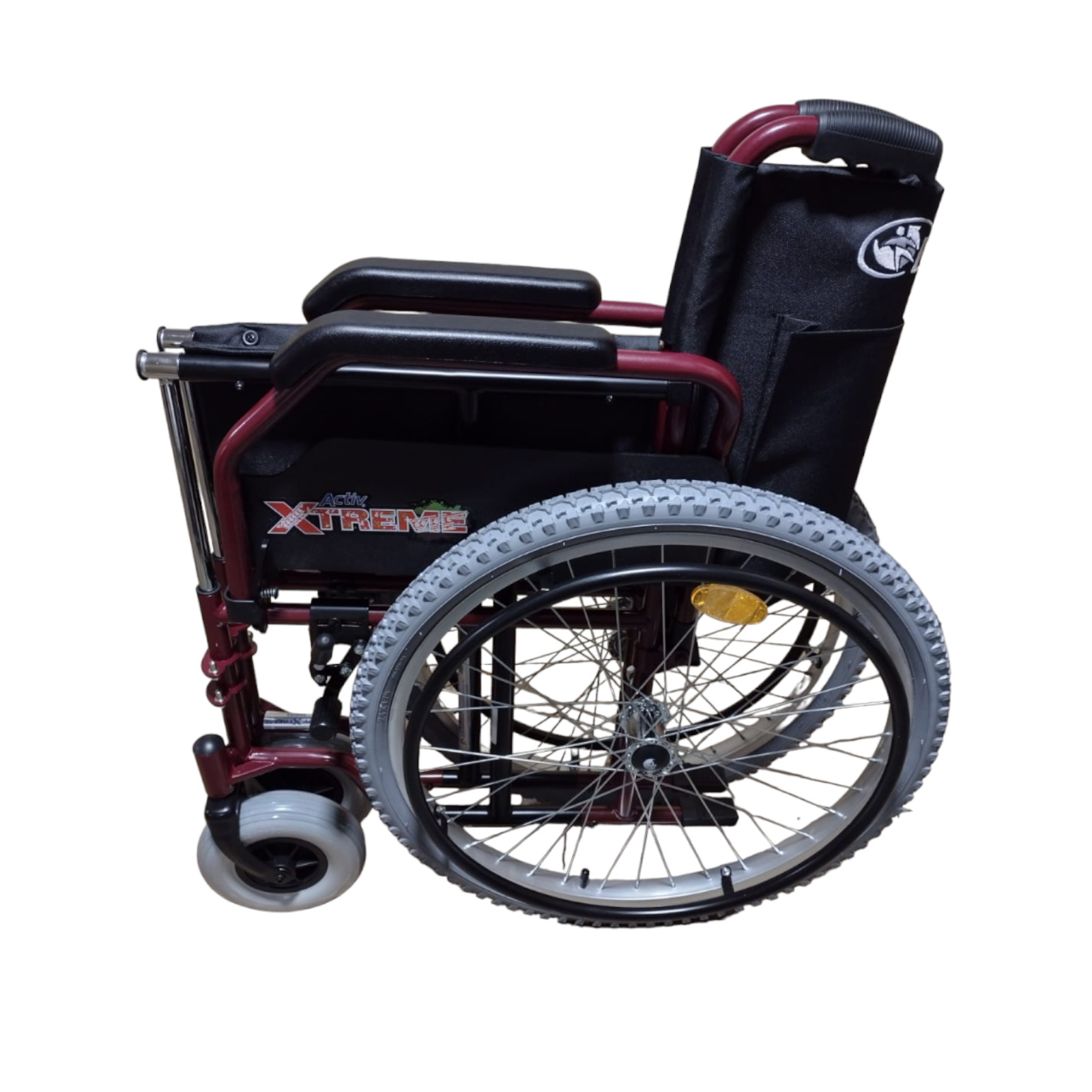 Silla De Ruedas Todo Terreno Descansapies Xtreme 18" ReActiv Roja Lava