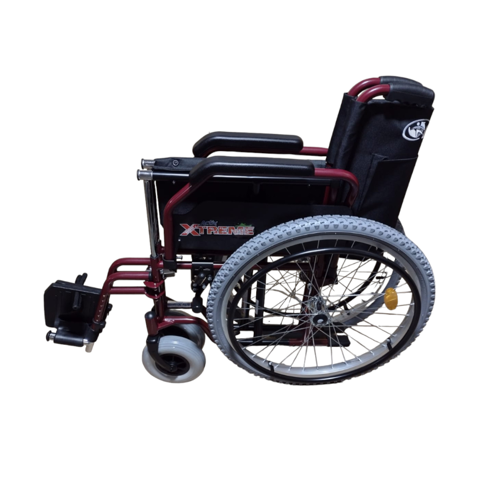 Silla De Ruedas Todo Terreno Descansapies Xtreme 18" ReActiv Roja Lava