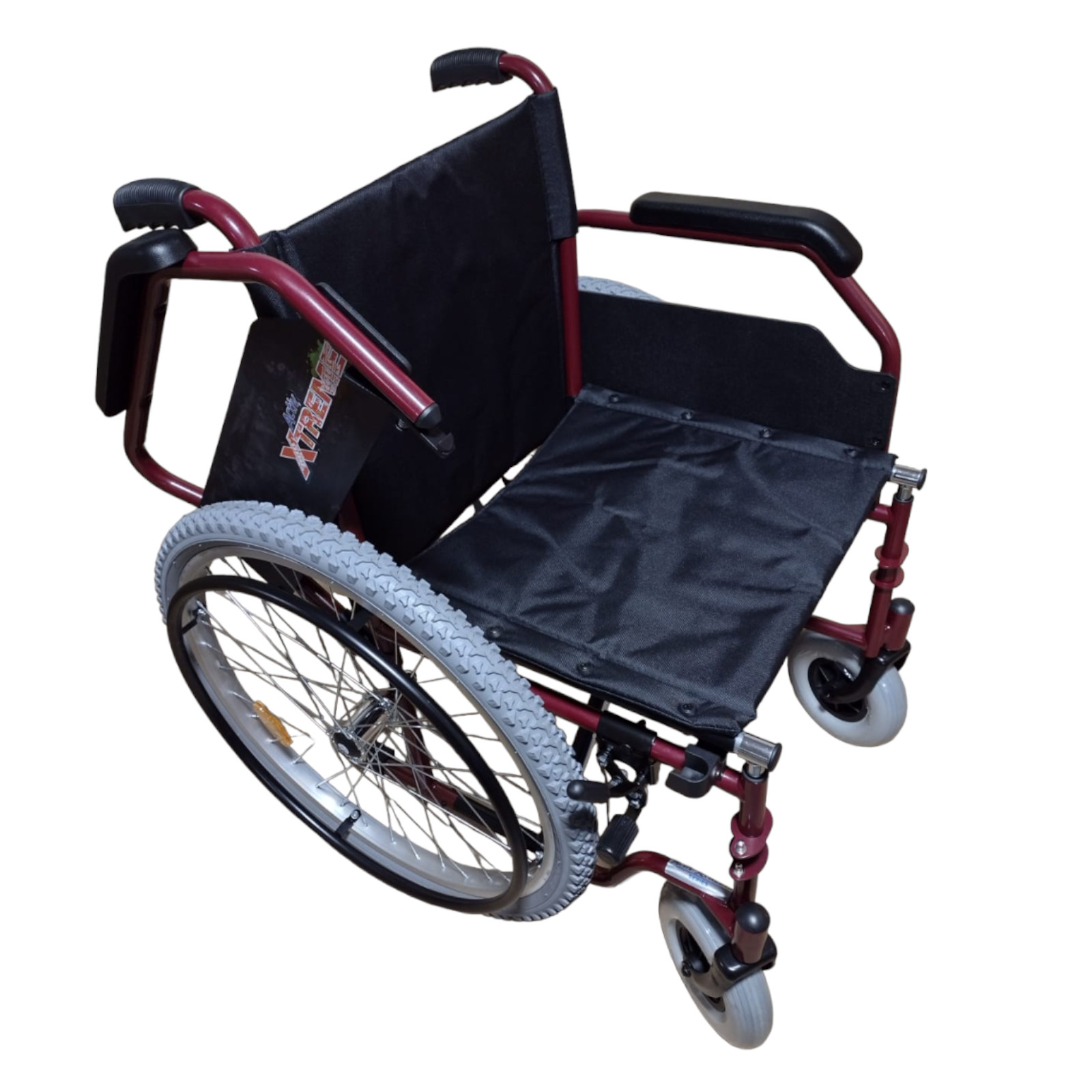 Silla De Ruedas Todo Terreno Descansapies Xtreme 18" ReActiv Roja Lava