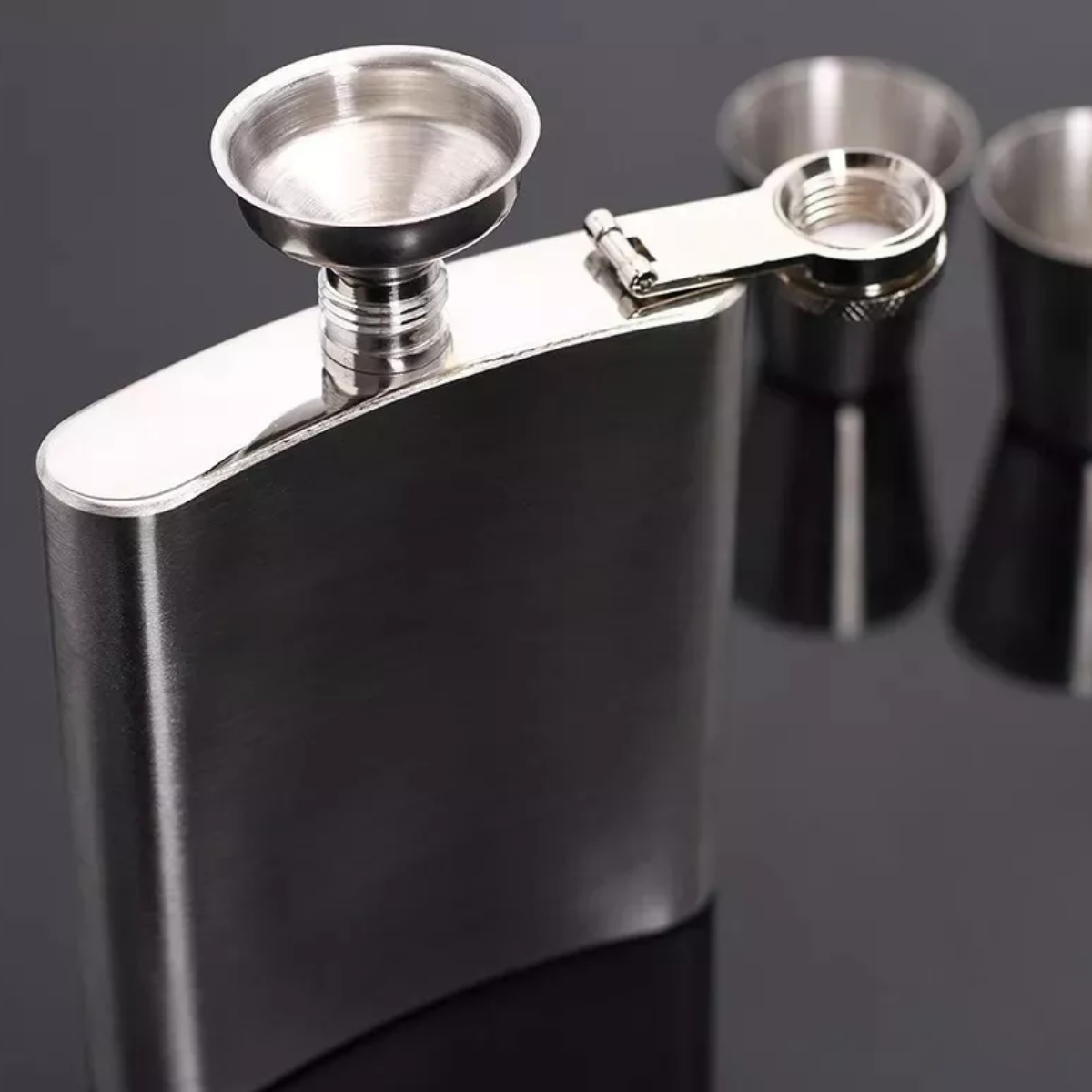 Set Licorera De 8 Oz,ánfora Rocker Acero Inoxidable