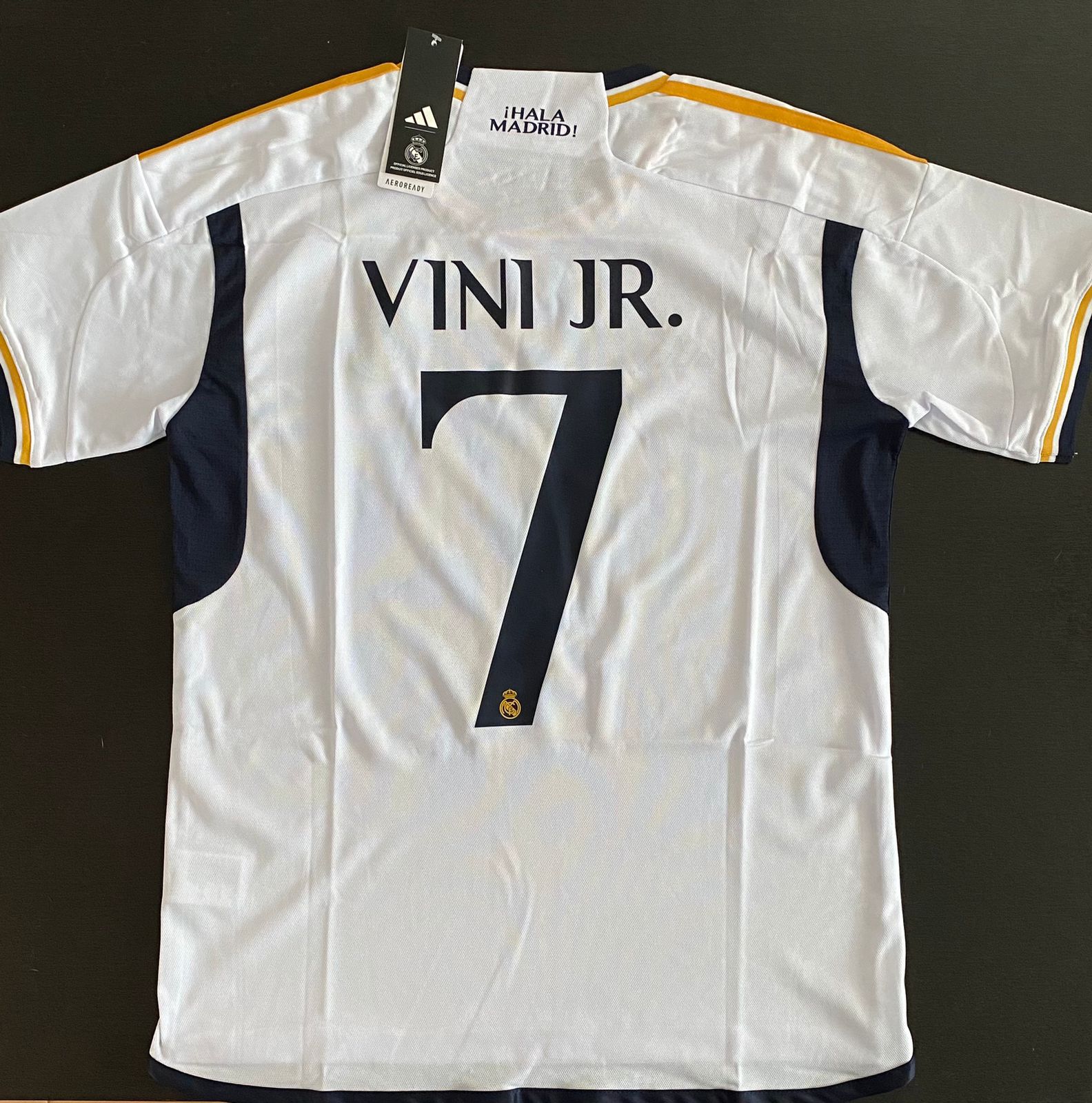 Increible! Jersey Real Madrid 2023/2024 Local Blanca Vinicius Jr 7 Talla XL