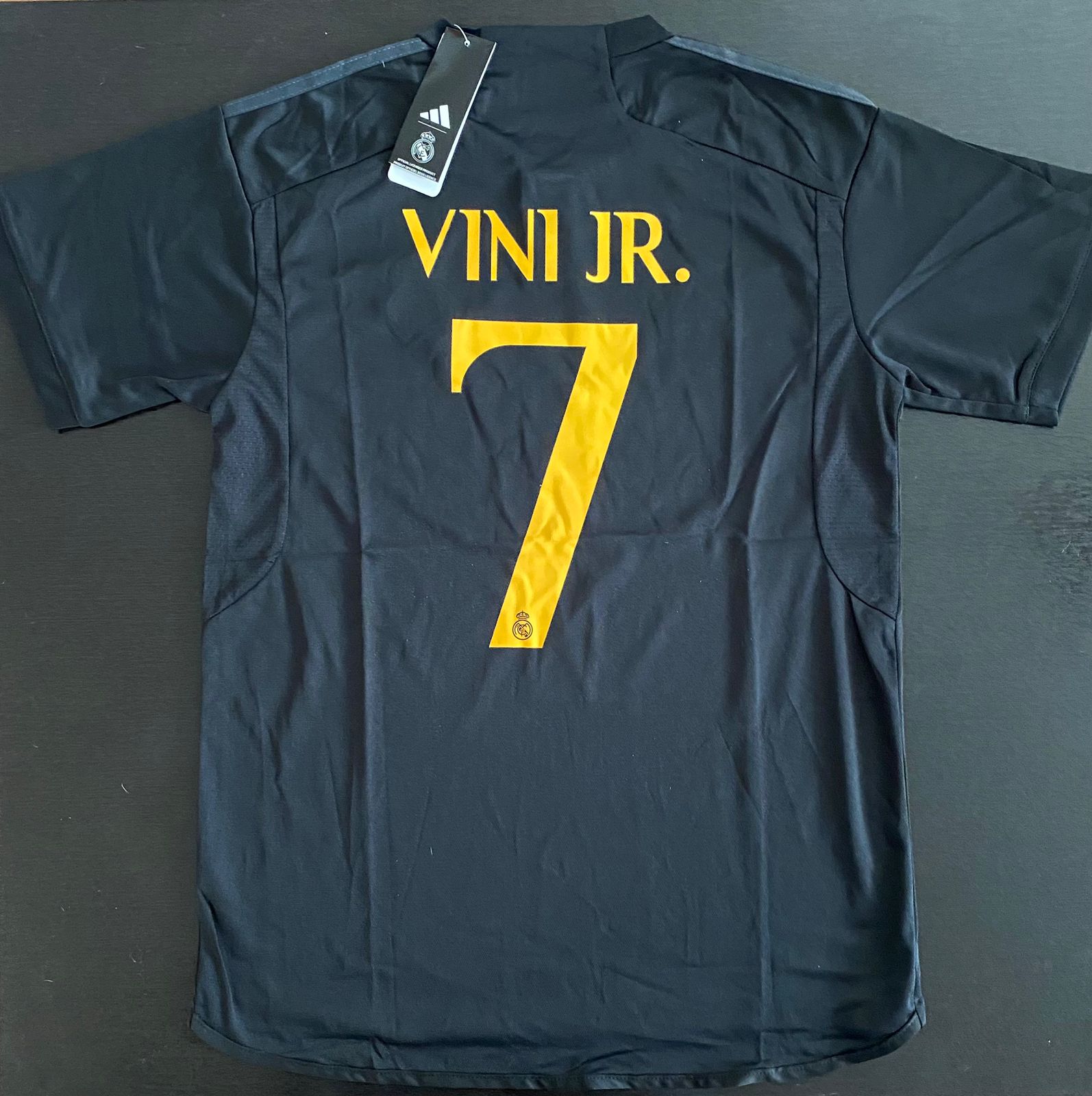 Increible! Jersey Real Madrid 2023/2024 Tercero Negro Niño Vinicius JR 7 Talla 10 - 13 años