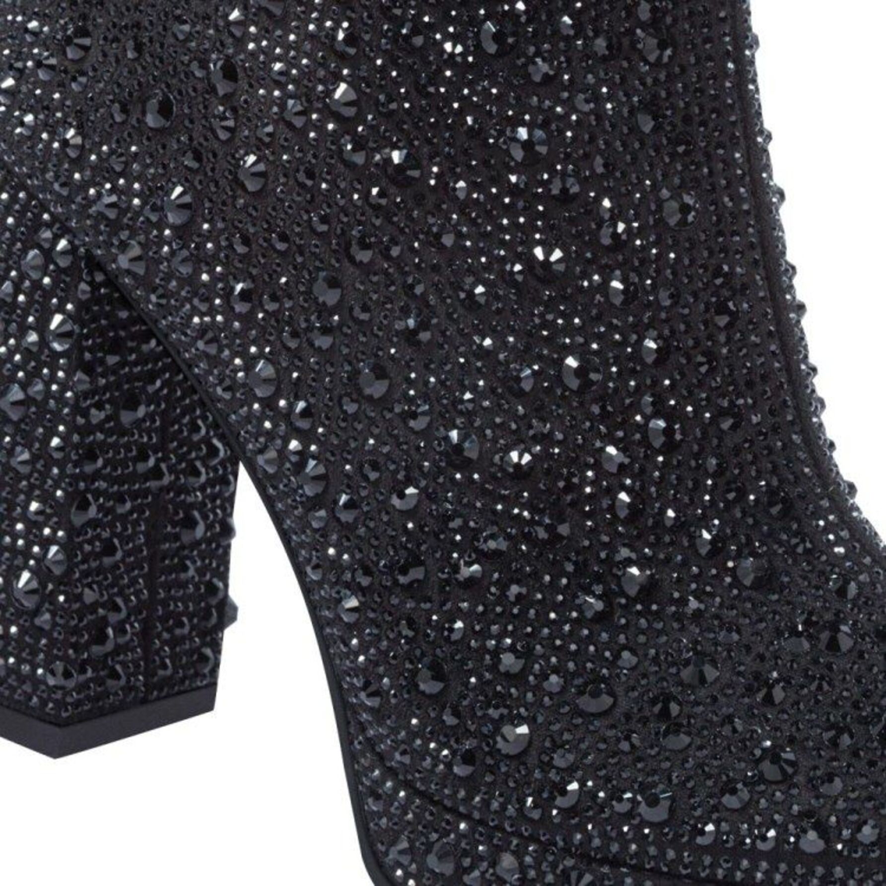 Botas para mujer, cortas, de ante, con pedrería, marca Thalia Sodi, color negro 1141739