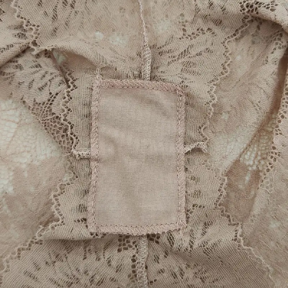 Juego de 4 Panties de encaje