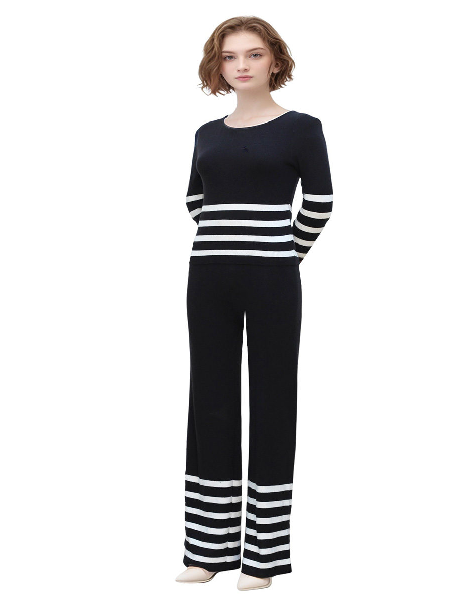 conjunto tejido casual pantalón campana y blusa manga larga