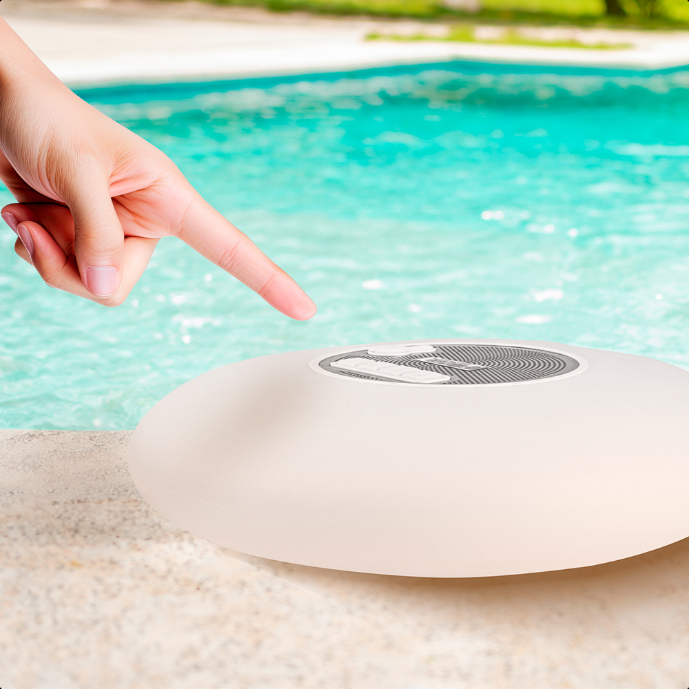 BOCINA TECHZONE BLUETOOTH WATERPROOF CON LUCES RGB PAR ALBERCA