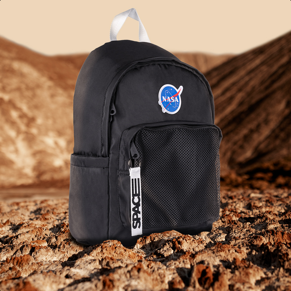 Mochila Backpack NASA SPACE Acojinada para Laptop 16 Pulgadas