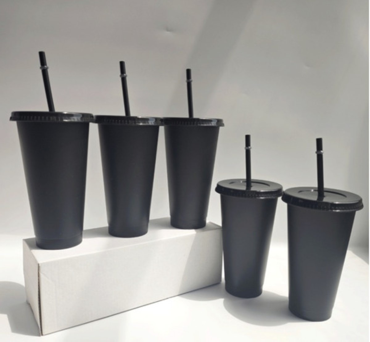 10 Vasos Negros Reutilizables Con Tapa Y Pajita negro 
