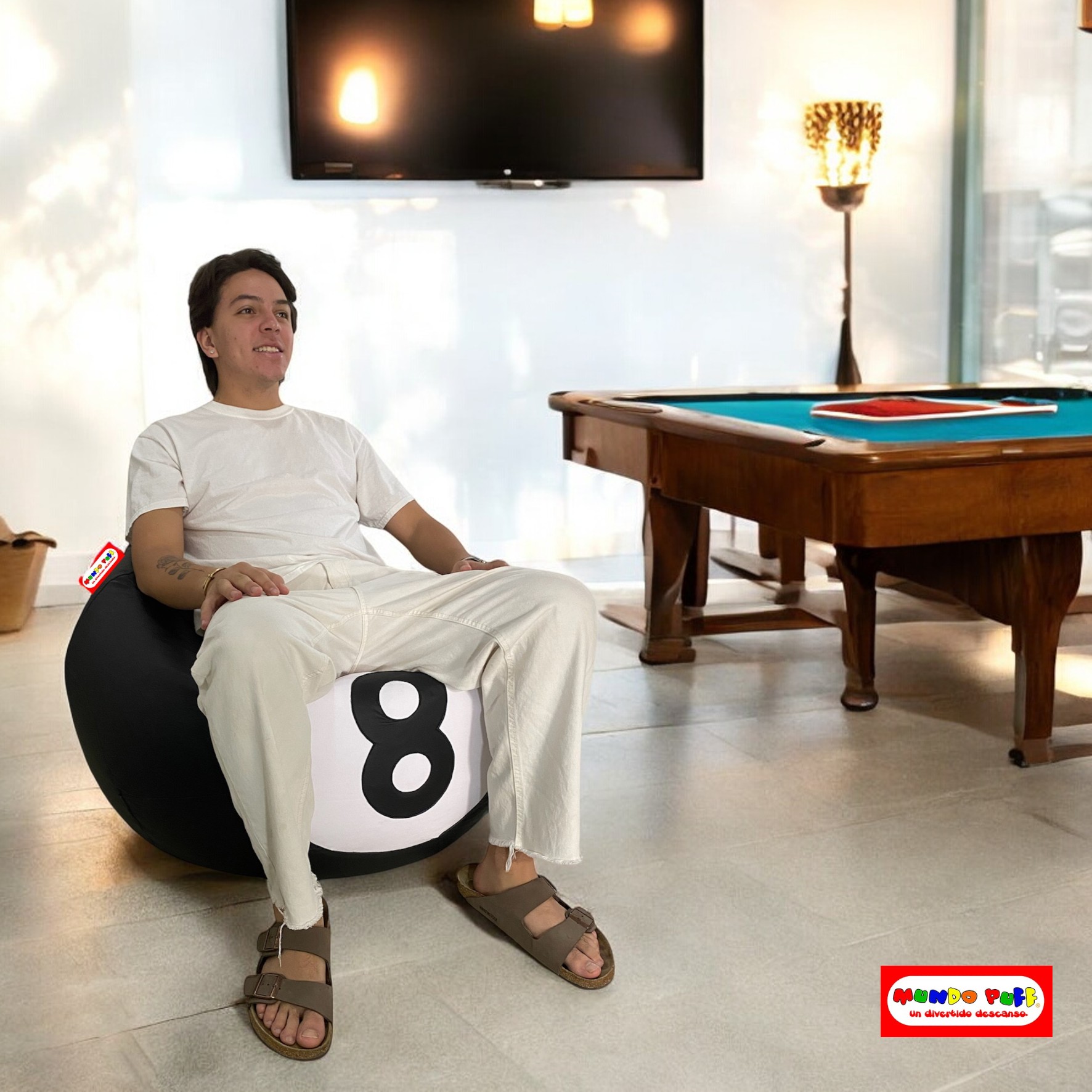 Sillón Puff Bola 8 marca Mundo Puff .