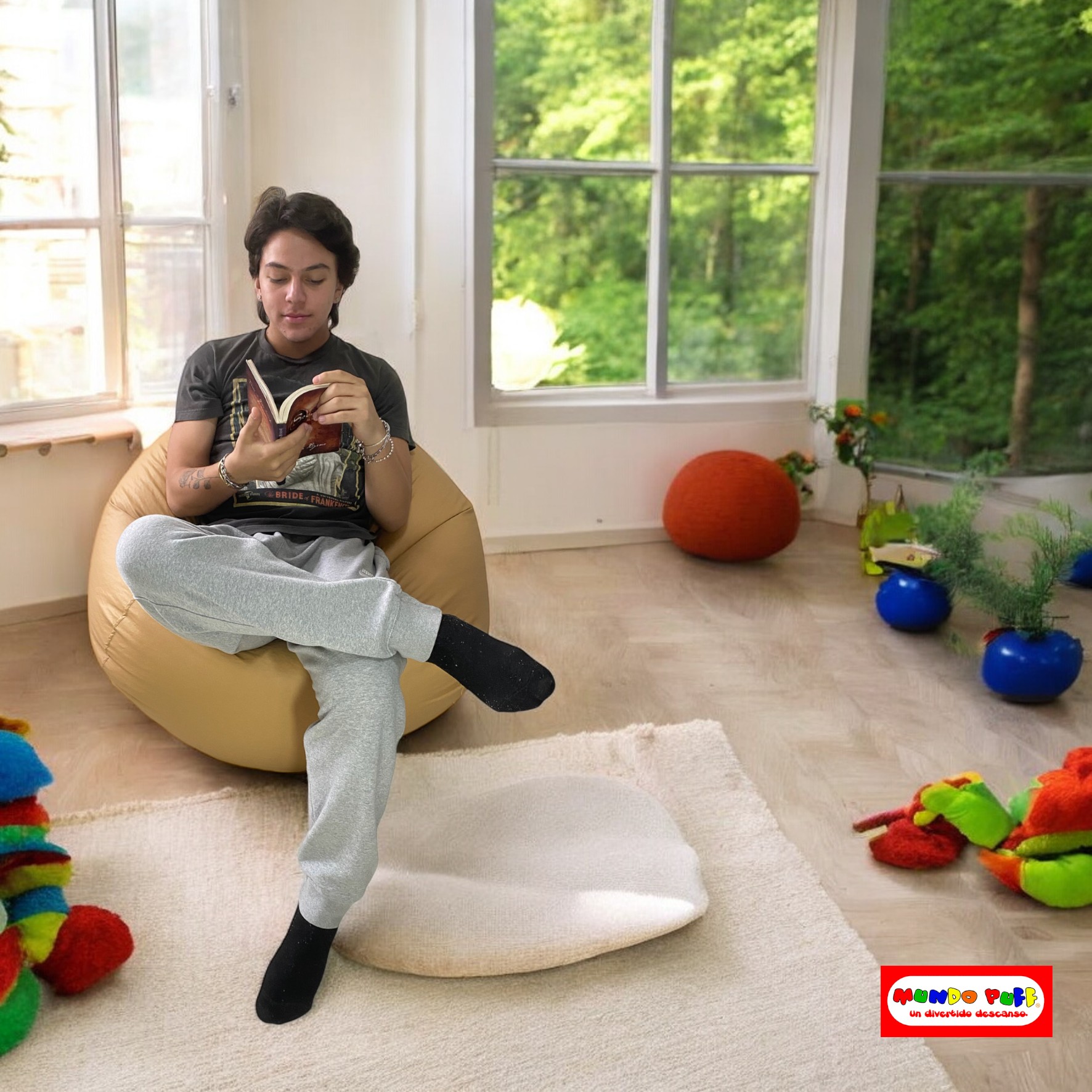 Sillón Puff Esfera marca Mundo Puff .