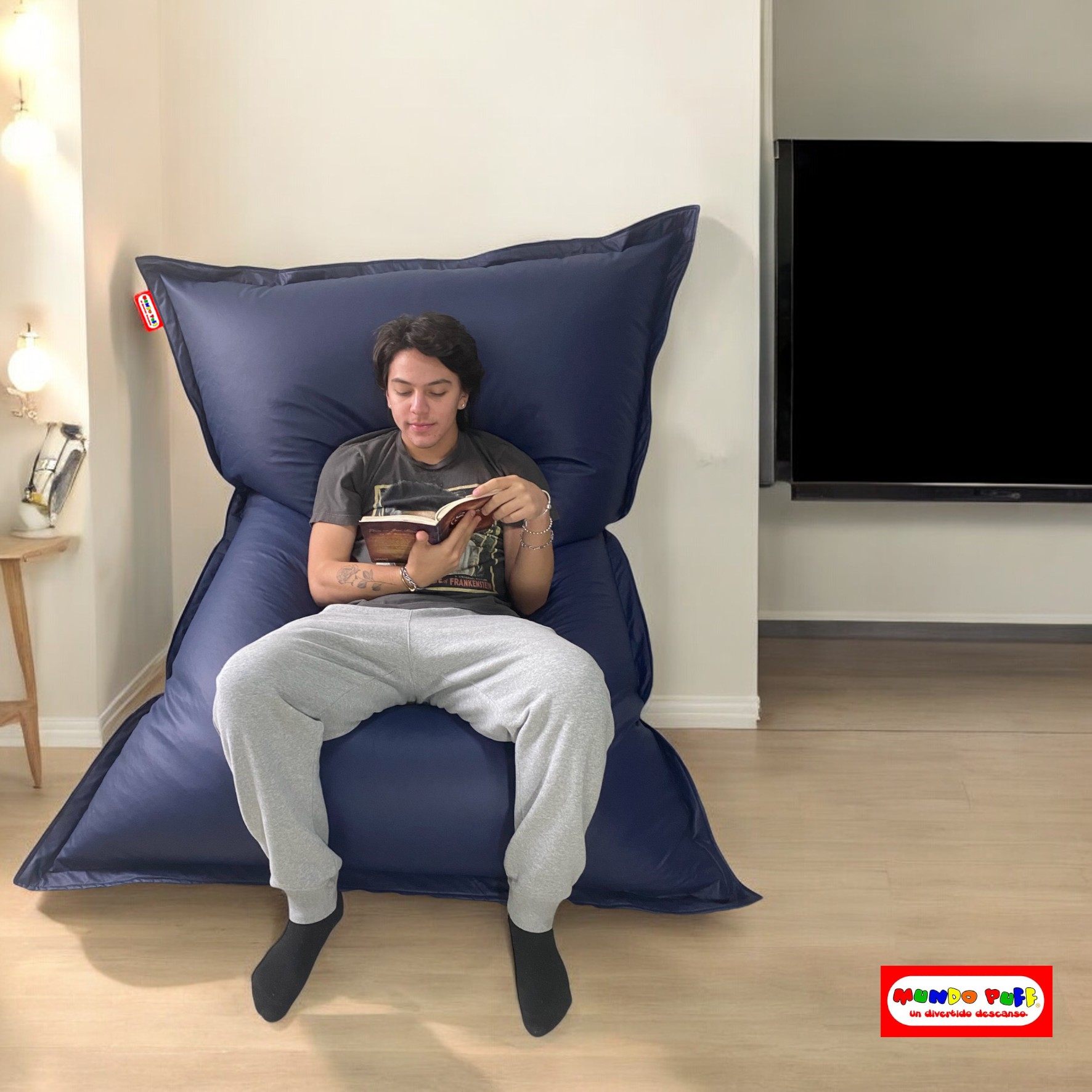 Sillón Puff Bigbag Gigante marca Mundo Puff .