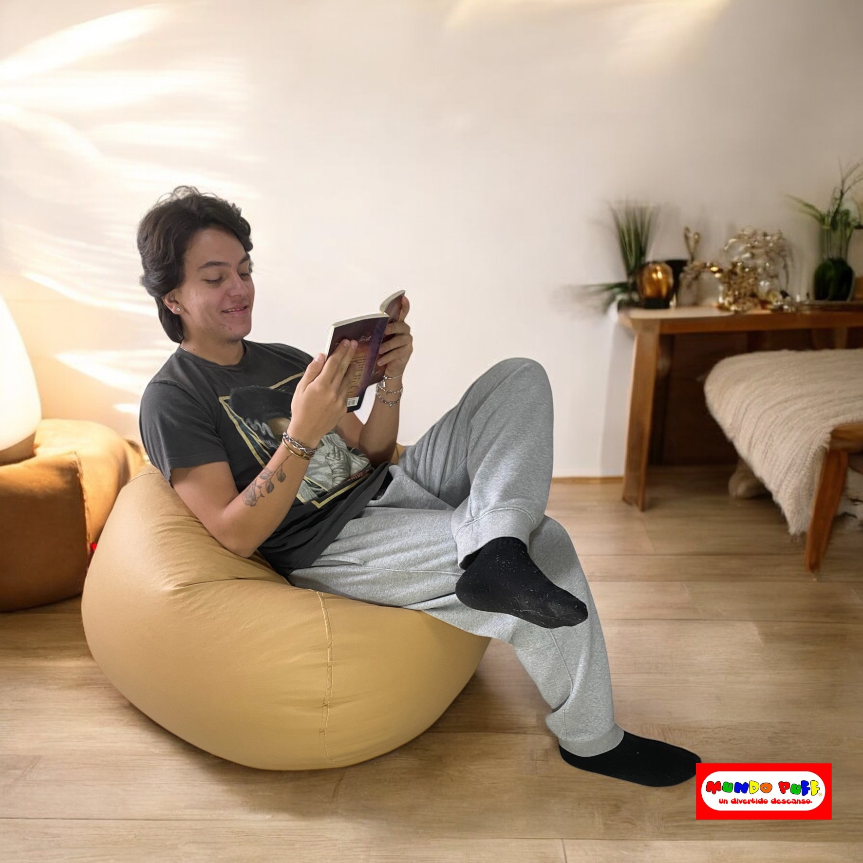 Sillón Puff Esfera marca Mundo Puff .