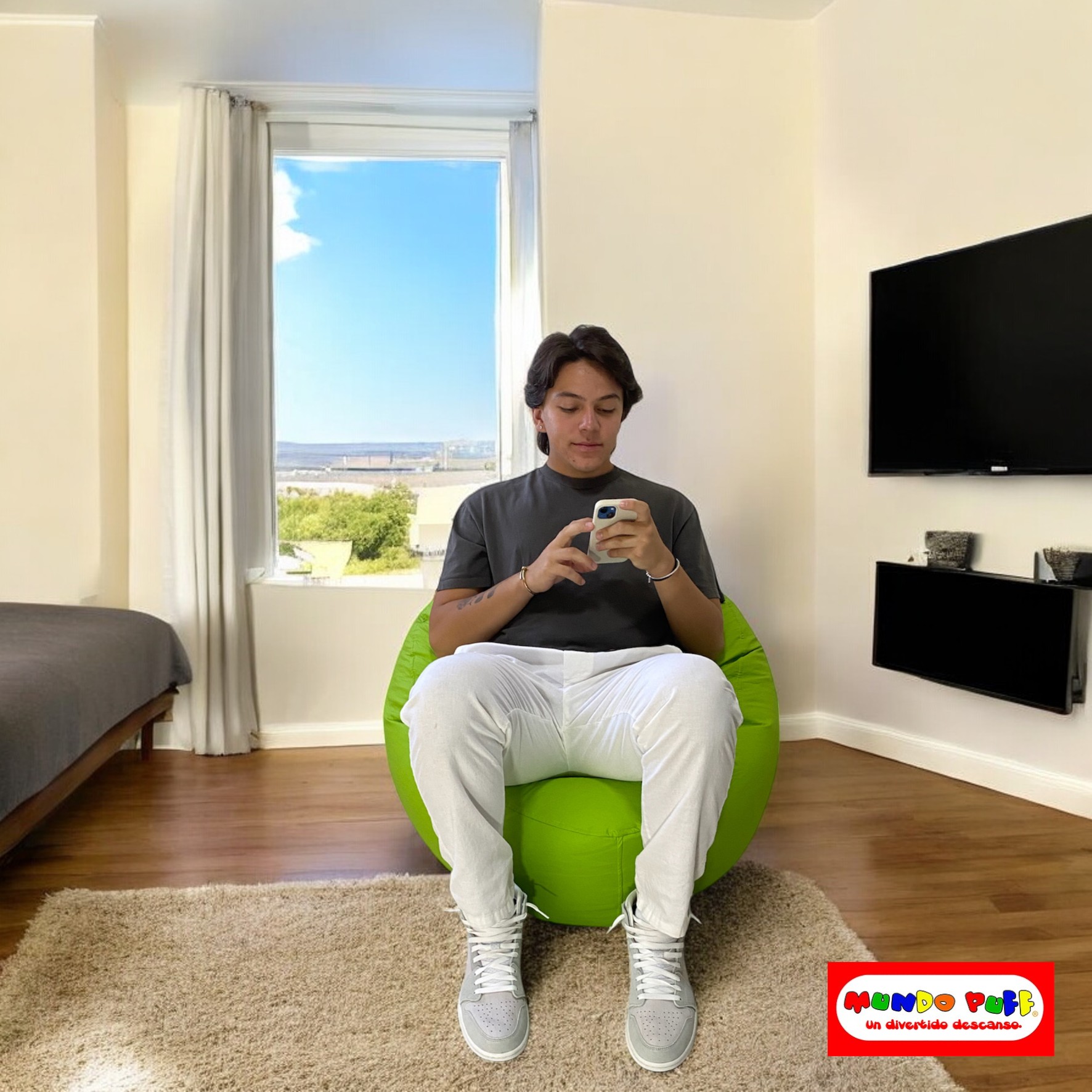 Sillón Puff Alien marca Mundo Puff.