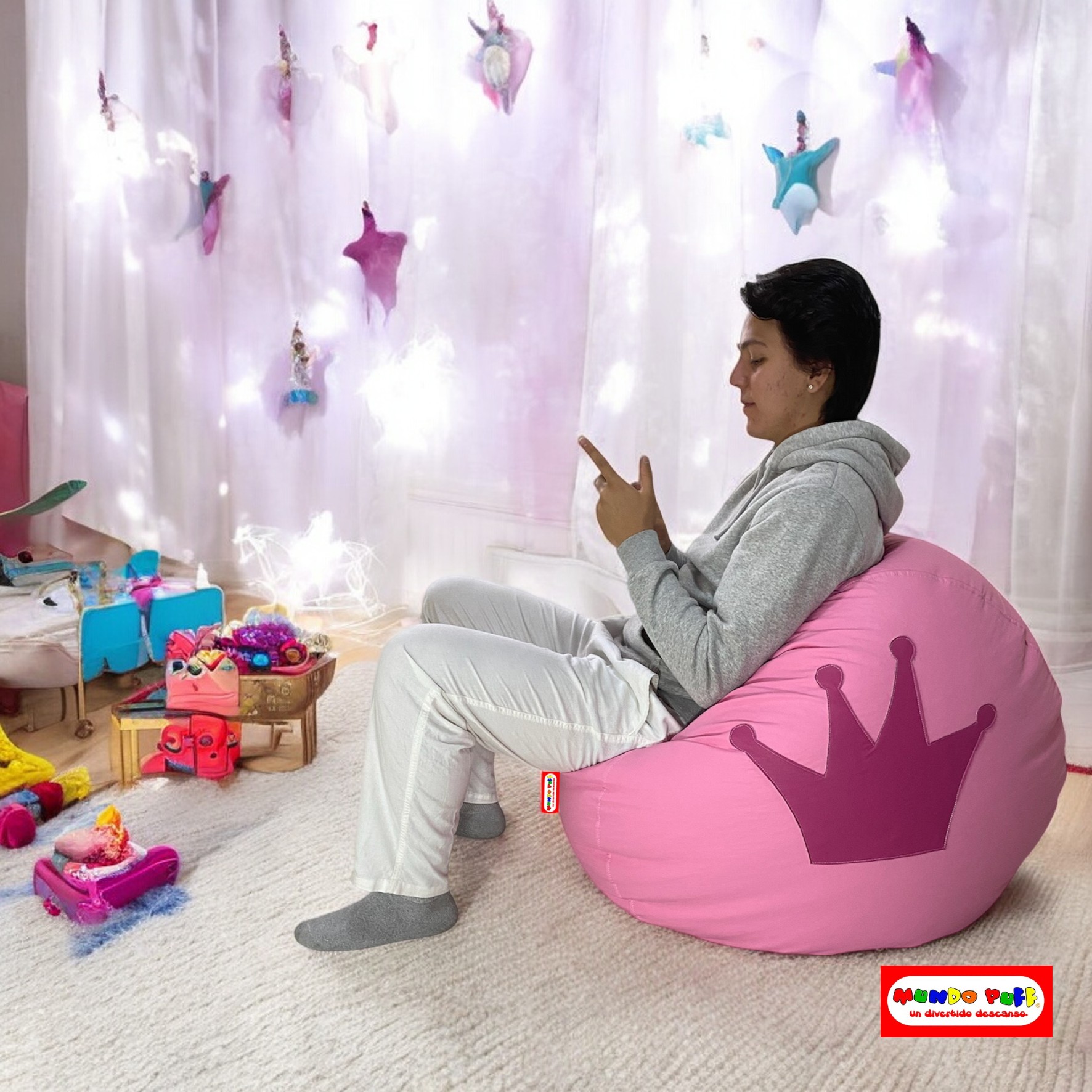 Sillón Puff Princesa Rosa marca Mundo Puff .