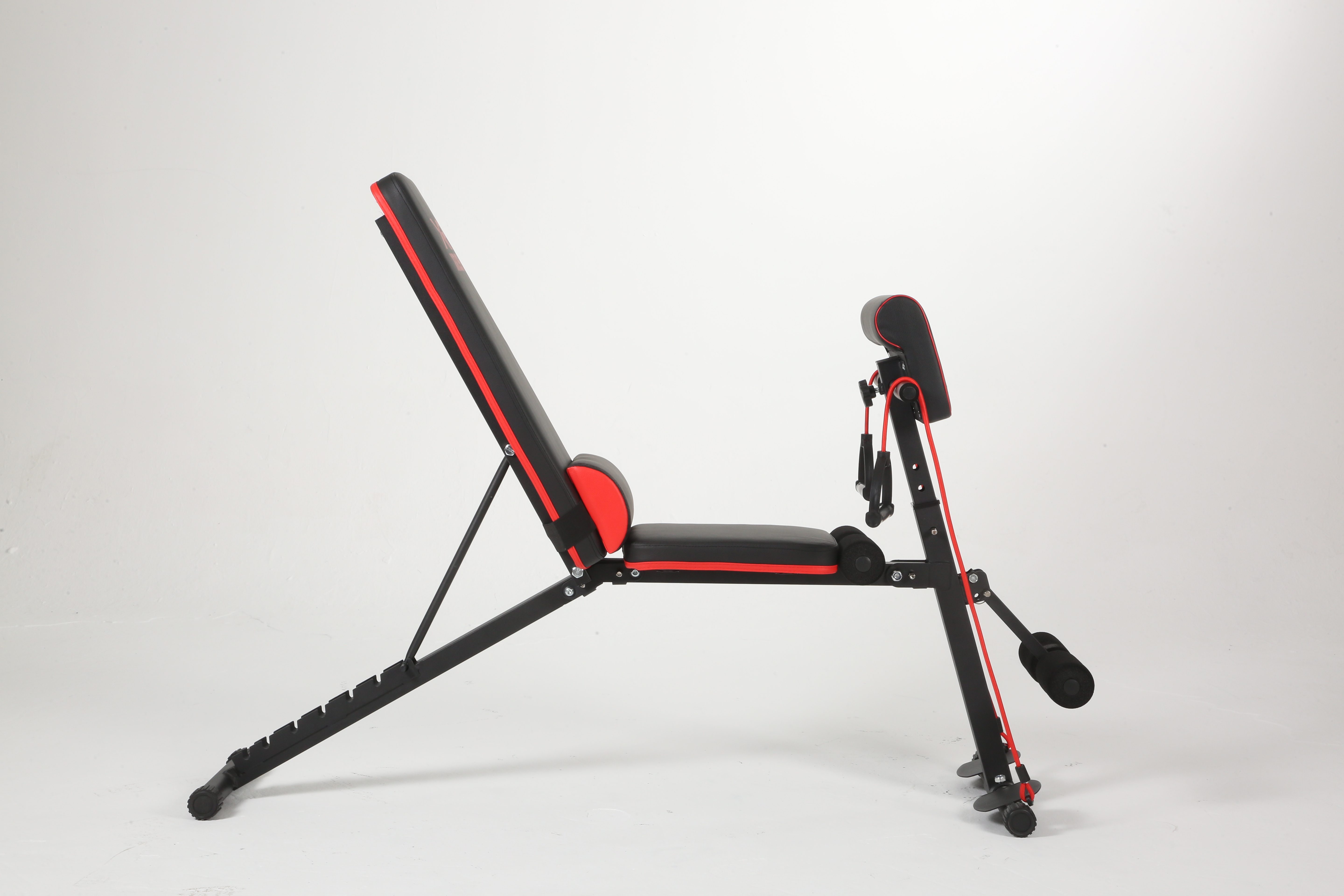 Banco para abdominales ajustable equipada X-RUSH