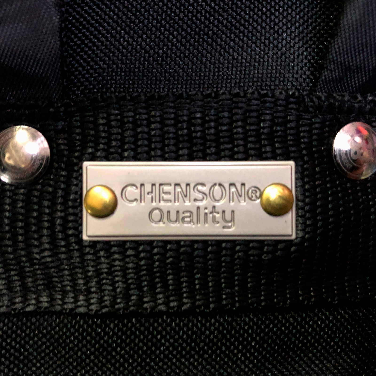 Mochila  Chenson 1818 Juvenil Negra Moderna y Resistente con Gran Capacidad - Modelo 1861105-3