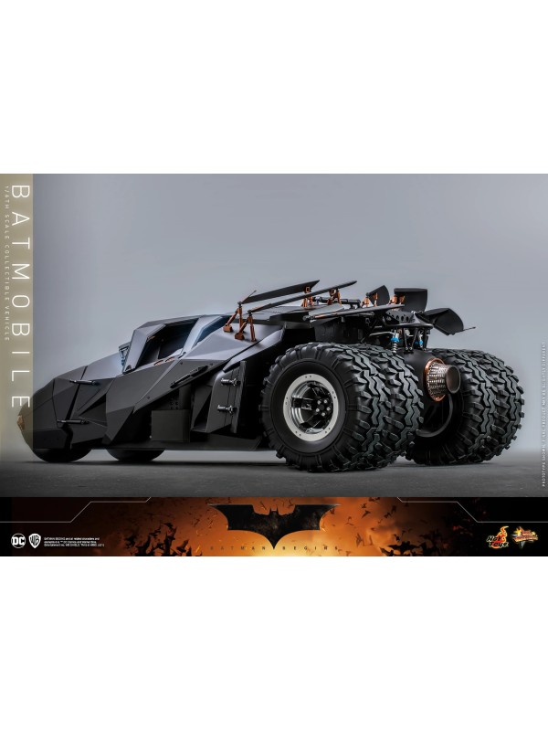 The Dark Knight Trilogy - Batmobile Scale Figure Accessory 1/6 - Hot Toys
