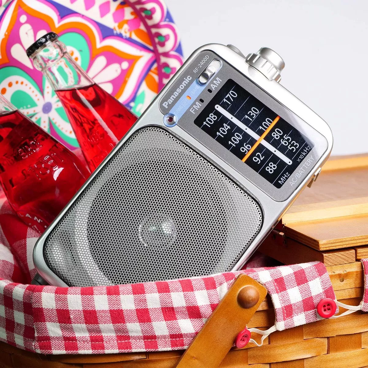 Radio Portatil Rf-2400 Am/fm Pilas O Corriente