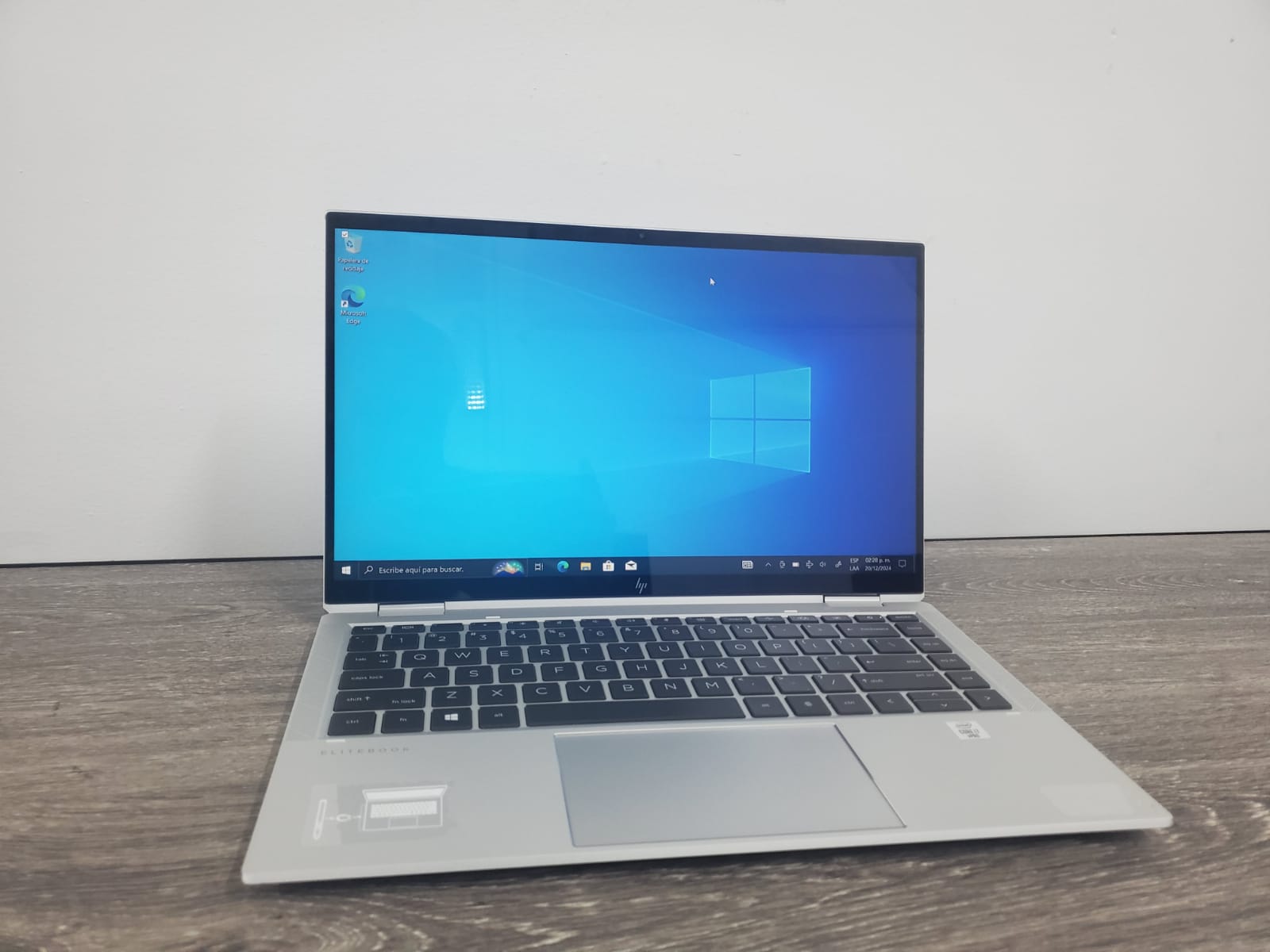 Laptop Hp Elitebook X360 1040 G7 I7 10ma 16gb 480ssd Táctil Cargador