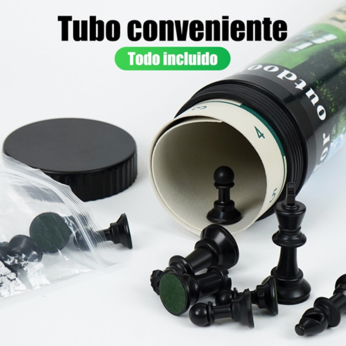 Ajedrez Profesional: Piezas Blancas Y Negras En Cubos blanco azul