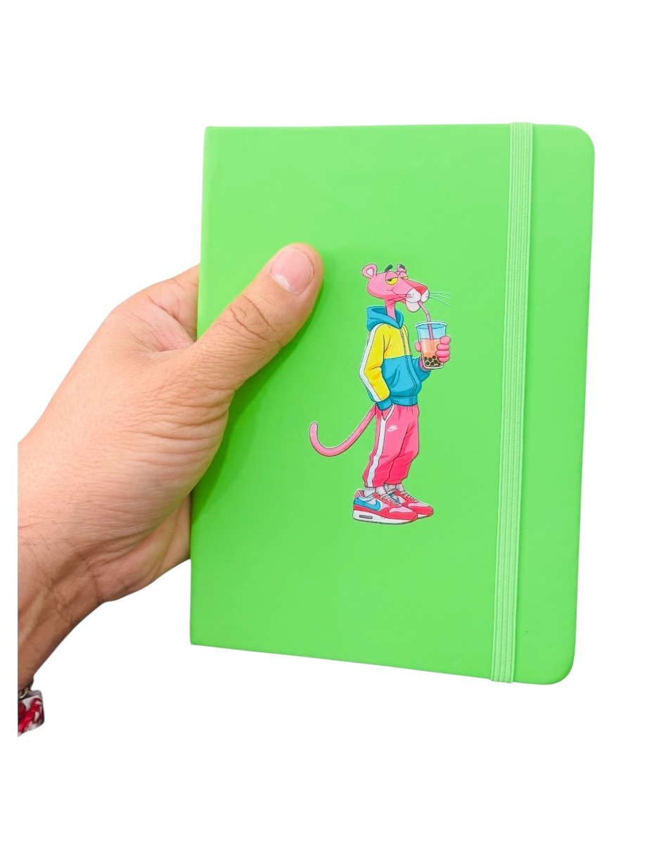 Libreta estilo francés verde con hojas rayadas, La pantera rosa