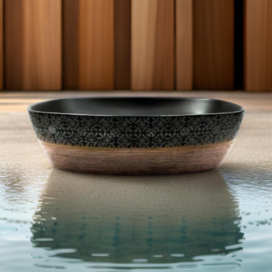 Lavabo Cerámico para Baño KOD, forma rectangular, color negro mate con acabados tipo madera y texturas en relieve. De sobreponer con diseño europeo ideal para todo tipo de baños. Dimensiones 50.5x39x13.5 cms.