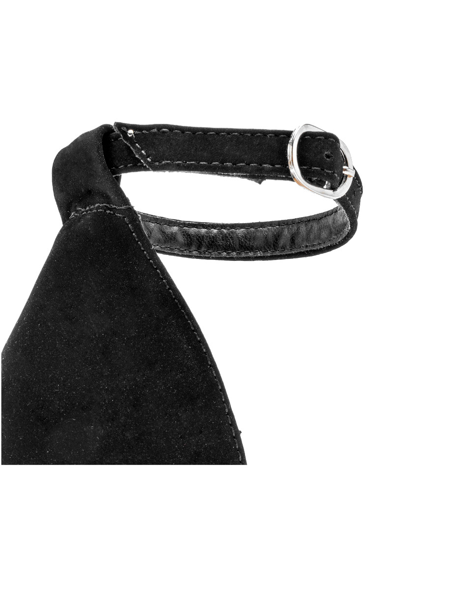 sandalia con tacon color negro