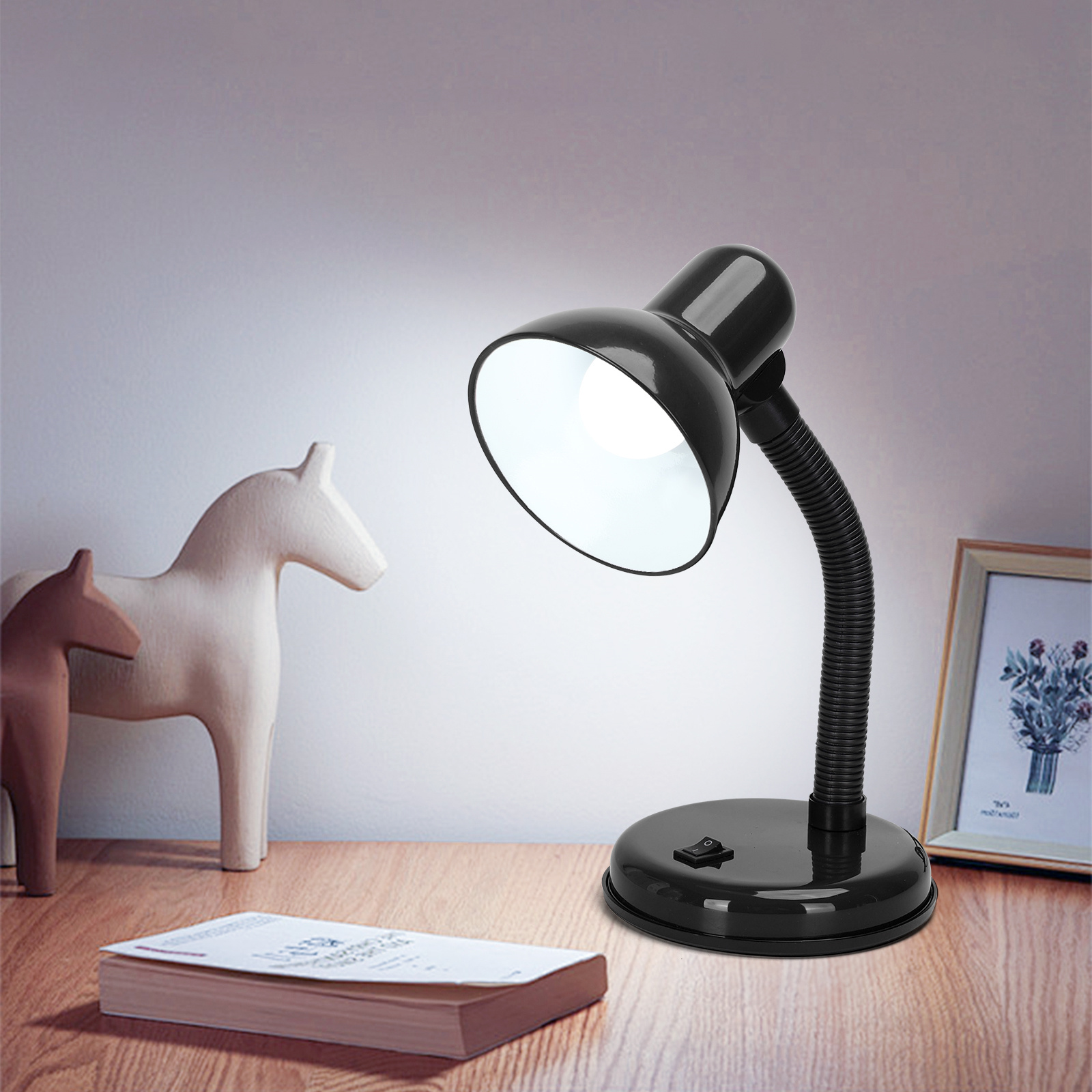  lámpara de mesa para lectura ajustable 360°, compatible con bombillas de casquillo E27, ideal para oficina o lectura, Aigostar