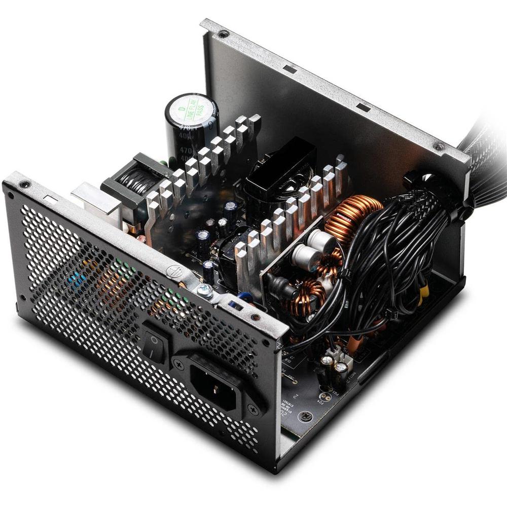 Fuente de Poder Xpg Pylon 80 Plus Bronze 24-pin Atx 550W