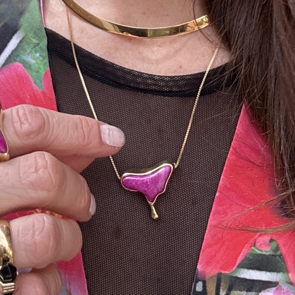 Collar Piedra Pink - piedra natural Feldspato baño de oro 18k 