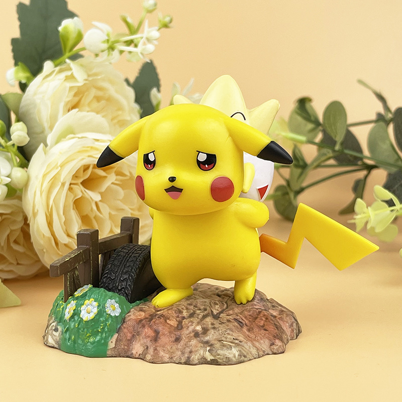 3 Figuras de Colección Anime Bulbasaur Pika Squirtle Togepi PVC
