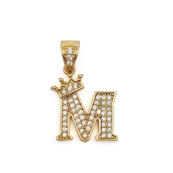 Cadena y dije de brillos con corona de oro laminado letra "M"