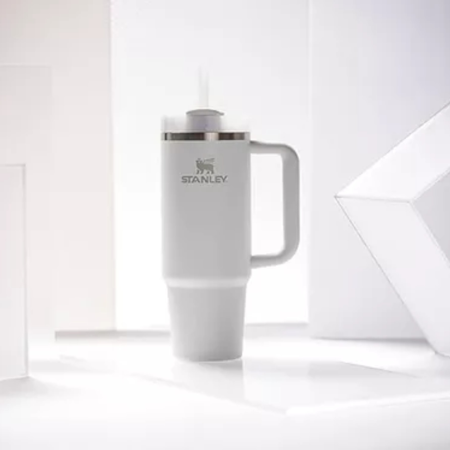 Stanley Termo Quencher H2.o Flowstate Vaso De 887 Ml, 30 Oz Color Frost