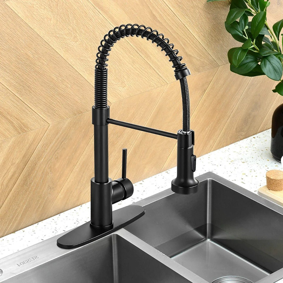 Grifo de cocina con resorte de acero inoxidable  muelle giratorio 360° premium fregadero de cocina de agua fría y caliente