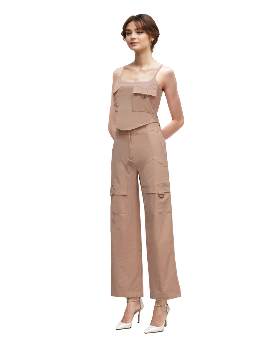 Conjunto casual tipo cargo pantalón recto y blusa 