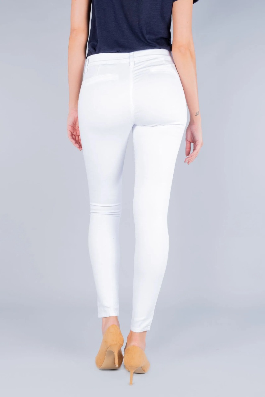 Oggi Jeans Mujer Chinos Gabardina Skinny 