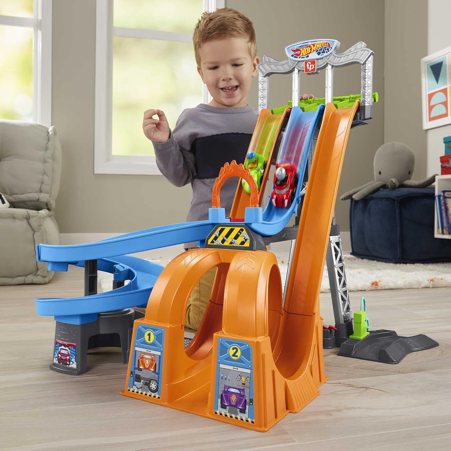 Pista Fisher-Price, LITTLE PEOPLE Gran Pista de Carreras de Hot Wheels Juguete para Bebé 18 Meses en Adelante