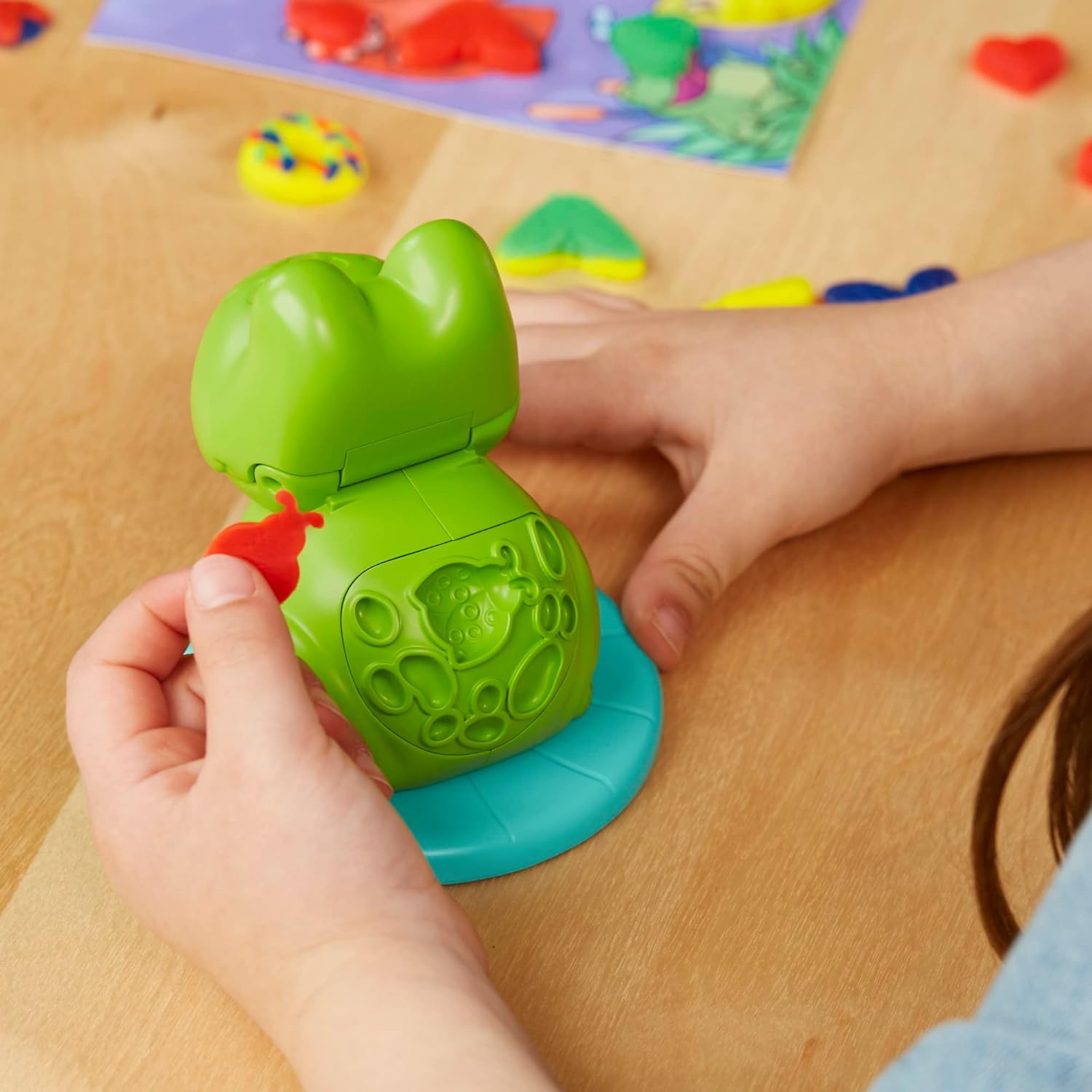 Play Doh Primeras Creaciones con la Rana y los Colores Hasbro