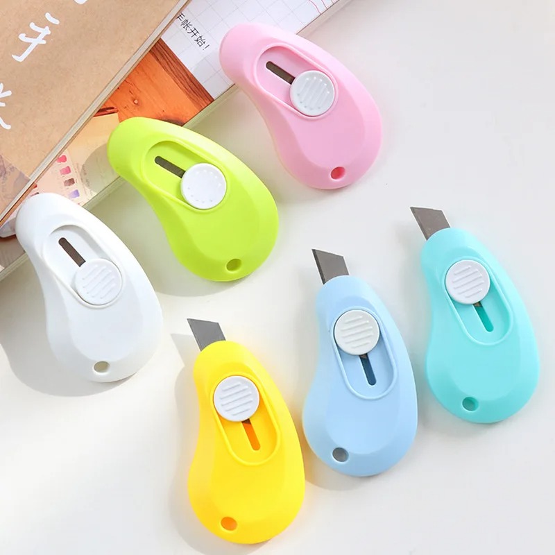 6 Mini Cutter Utilitario Kawaii 62mm Papelería Portátil Cortador de Papel