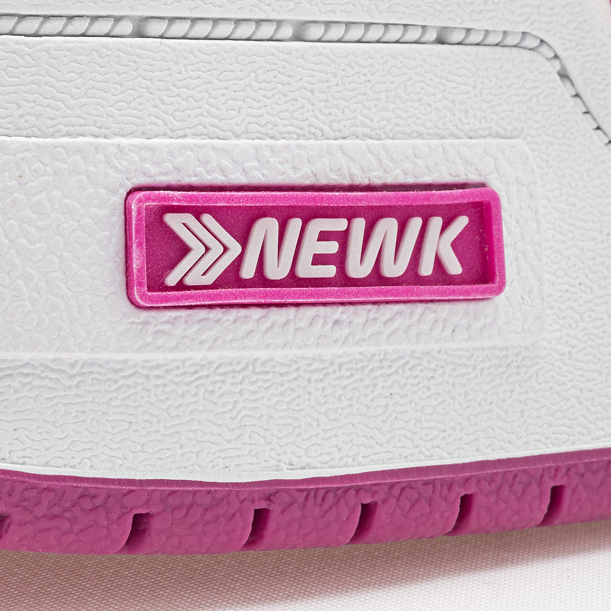 NEWK CD3201 MUJER TENIS CASUAL COLOR BLANCO FIUSHA ROSA