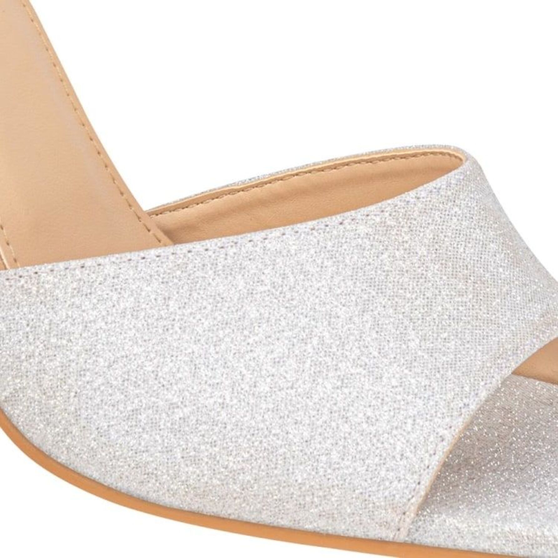 Sandalia para mujer, con tacón alto, punta cuadrada y acabado glitter, marca Molto Bello, color plata, mod. 1218671