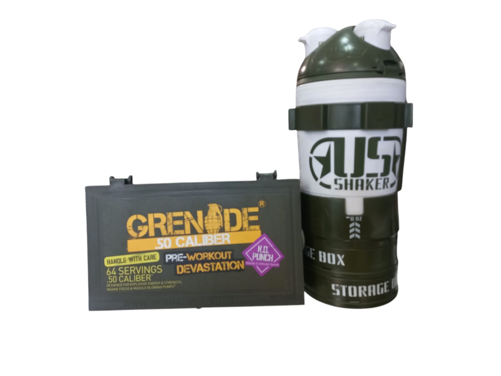Pre Entreno Grenade 64 serv Ponche (Obsequio saker us)