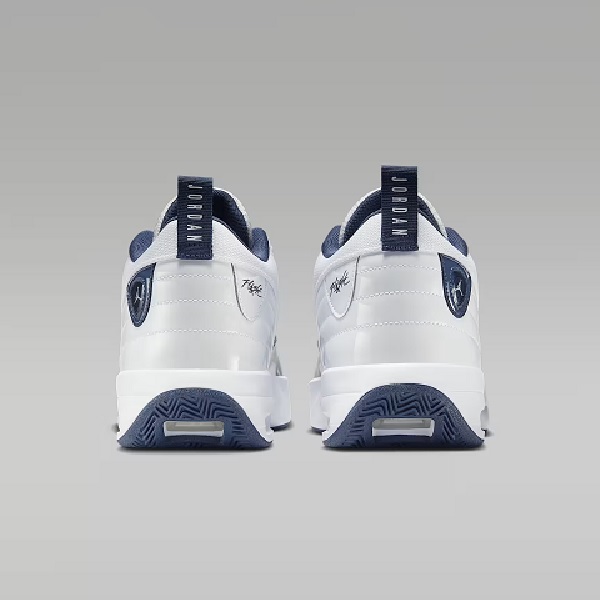 Tenis Jordan Max Aura 6 Blanco/marino Hombre Tallas #25 al #30