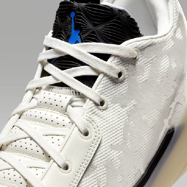Tenis Air Jordan XXXIX Beige Hombre Tallas #25.5 al #29